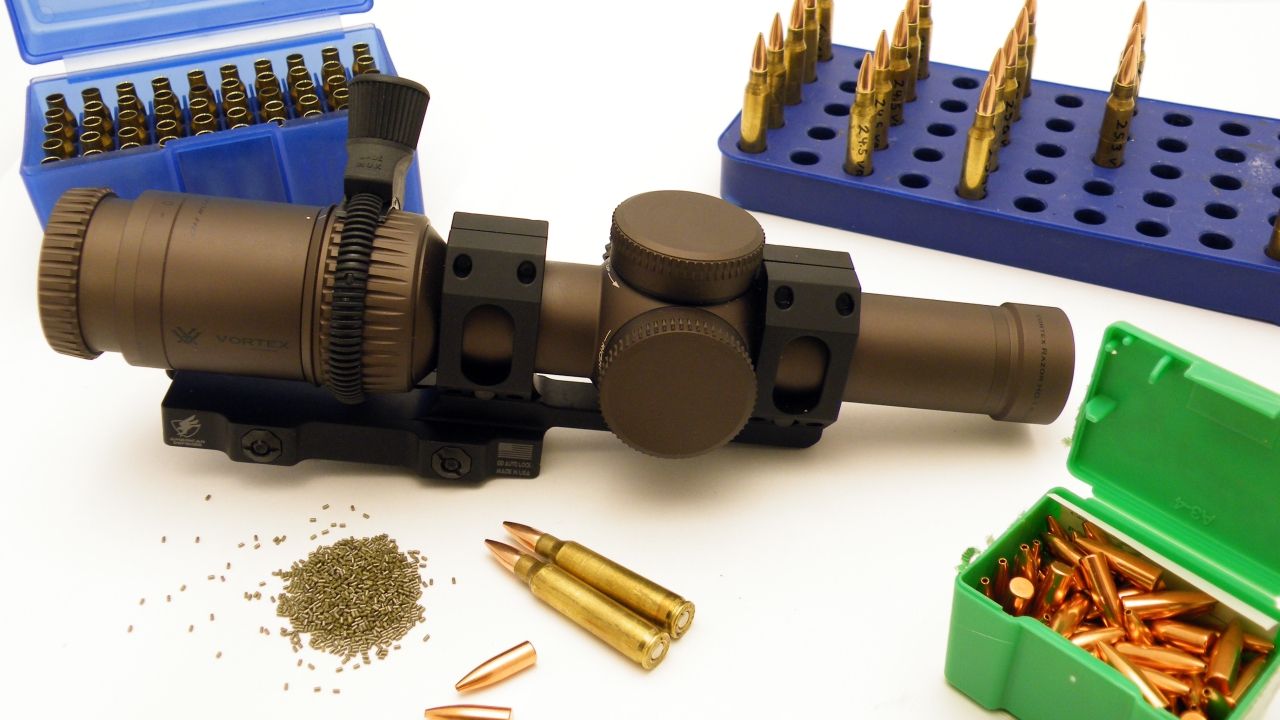 The AR15 Variable Scope Buyer's Guide 2017 Diamond Edition