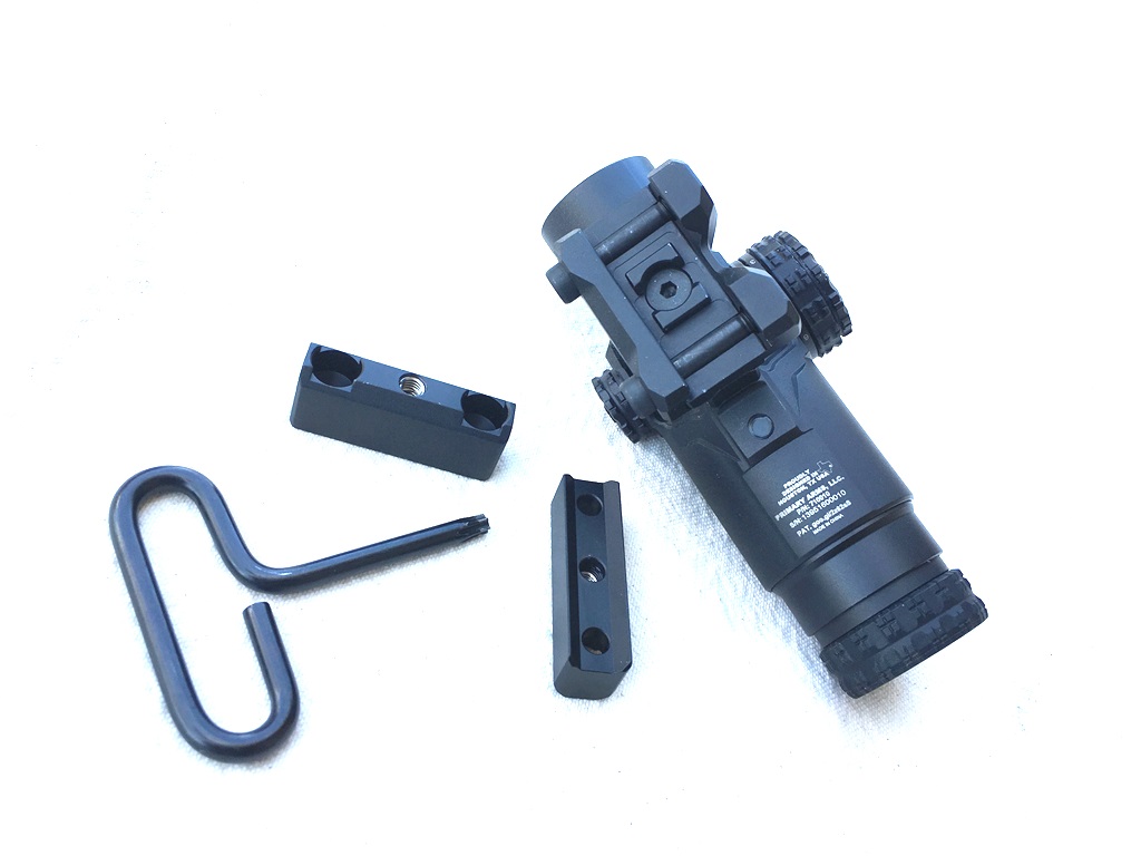 Strong and simple mount utilizes the mini ACOG footprint and comes with three risers